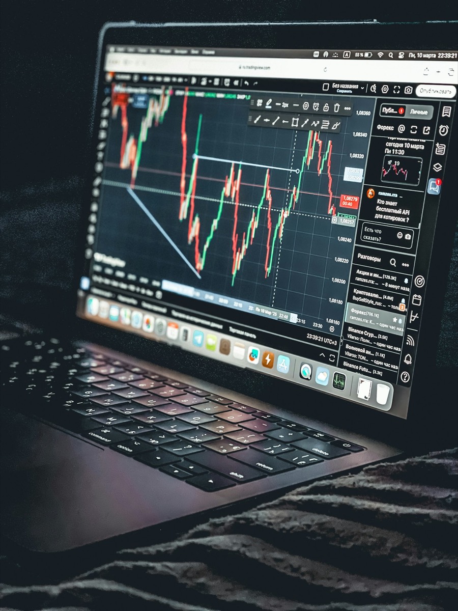 Laptop with a stock chart open — tonight's 10-minute lesson